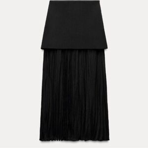 NWT ZARA mixed pleated knit skirt